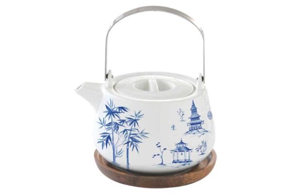 Чайник на подставке из акации Пагода